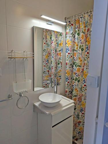 Tiny Townhouse Tavira By Junto ao Mar