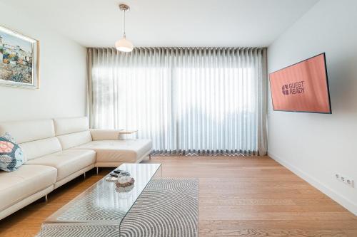 GuestReady - Classy retreat with river view