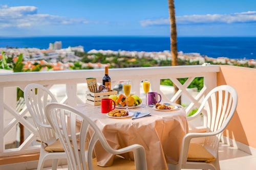 Mirador Atlantic - Apartments & Studios