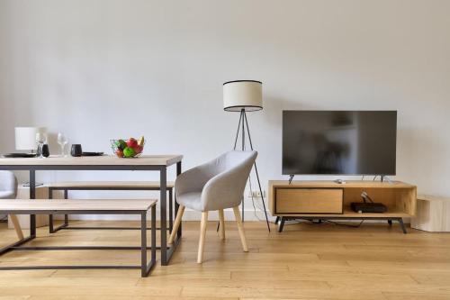 Magnifique appartement proche Champs-Elysees