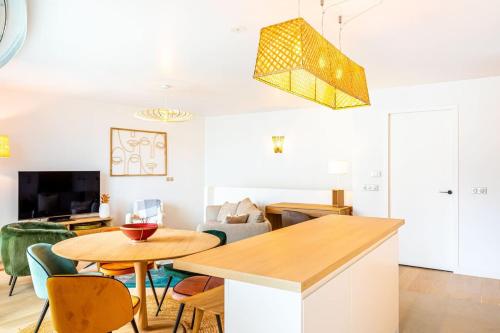 Superbe Duplex neuf - Paris 16