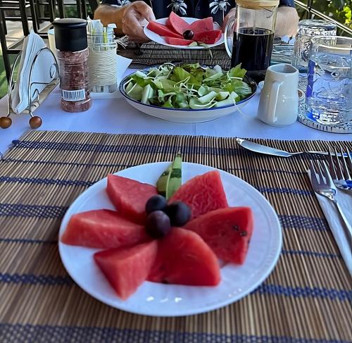 Jídlo v hostelu nebo okolí