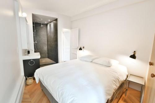 Bright Bon Marche StGermain designer 2BD2BA apt