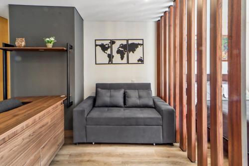 Et opholdsområde på Apartaestudio Moderno en Edificio TEIK, Centro Internacional Bogotá, Self Check-in y Ubicación Premium