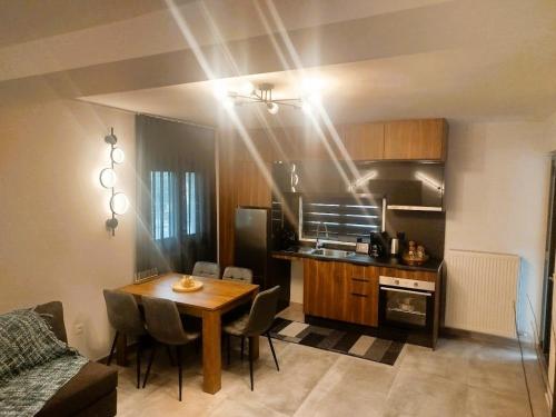 Frank and Jimmy apartments