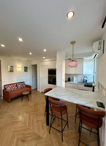 Appartement avec jardin - Front de mer St Laurent-du-Var