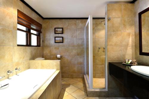 Ένα μπάνιο στο Pestana Kruger Lodge