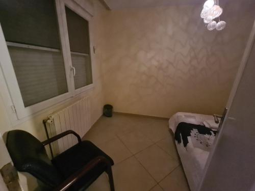 Φωτογραφία από το άλμπουμ του Large house near Mérignac Airport στο Μερινιάκ