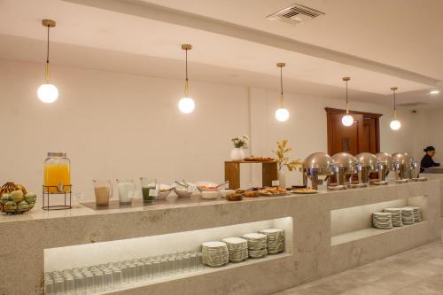 Jídlo v hotelu nebo okolí