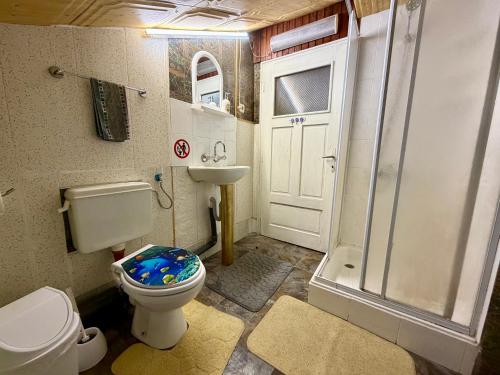 Koupelna v ubytování Niya Guest House