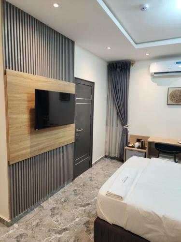 Φωτογραφία από το άλμπουμ του The Adeza σε Ife