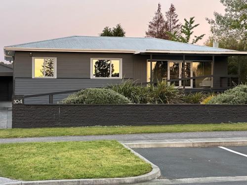 Фотография из галереи Stay Central - Taupo в городе Таупо