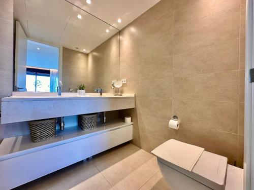 Almare Coastline Apartment