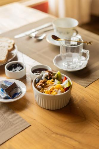 Đồ ăn tại/gần quán trọ