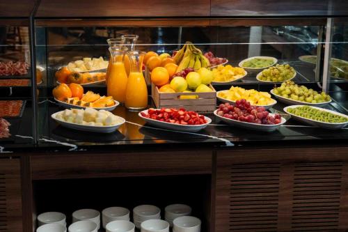 Jídlo v hotelu nebo okolí