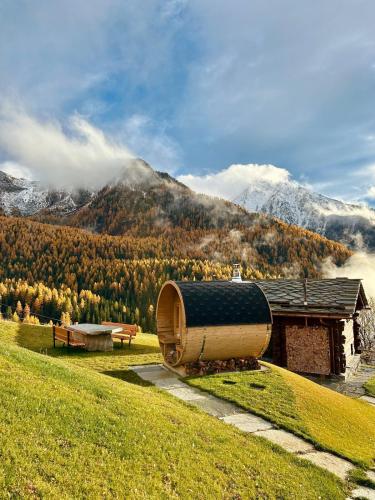 Chalet Paradise Sauna and Panoramic Views of Monte Rosa and the Matterhorn photo 3