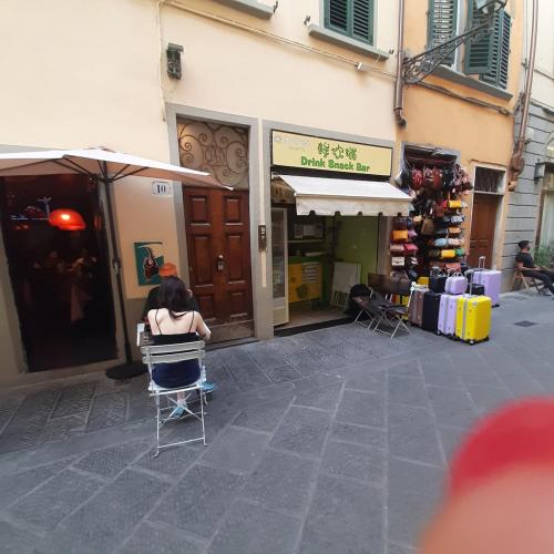 Camera in centro a pochi passi dalla stazione