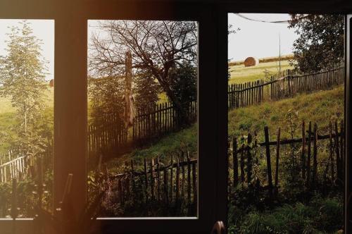 Φωτογραφία από το άλμπουμ του Ojcowska Stodoła - wooden cottage σε Wola Kalinowska