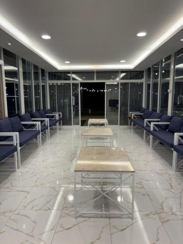 Zona de estar de Alawadhi Farm استراحة العوضي