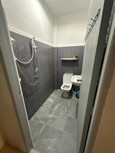 Kamar mandi di Samui Zenity