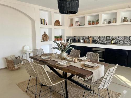 Η κουζίνα ή μικρή κουζίνα στο Villa Léa 1