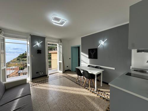 Μια τηλεόραση ή/και κέντρο ψυχαγωγίας στο The Manarola Sea View