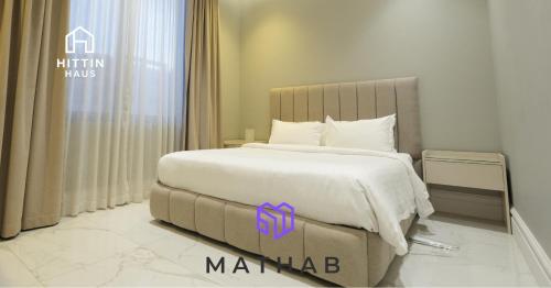 Giường trong phòng chung tại Hittin Haus