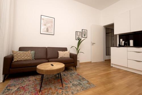 Stylish apartment with garden