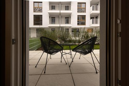 Stylish apartment with garden
