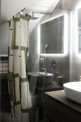 Imperia House