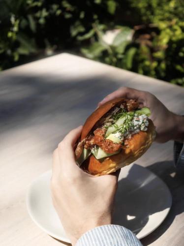 Φαγητό σε αυτό το ξενοδοχείο ή κάπου εκεί κοντά