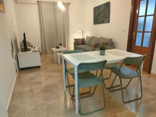 Posezení v ubytování Apartamento Baran - Free Parking Gratis