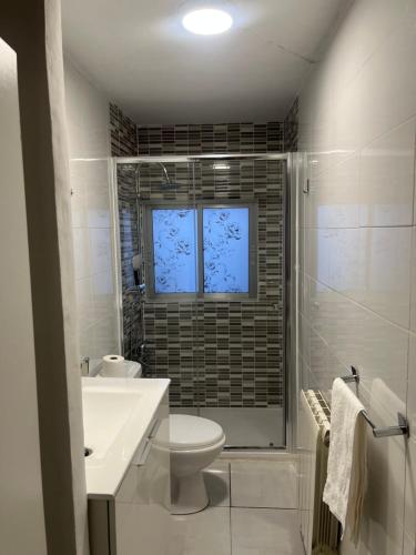 Ένα μπάνιο στο El Refugio de Alcubierre