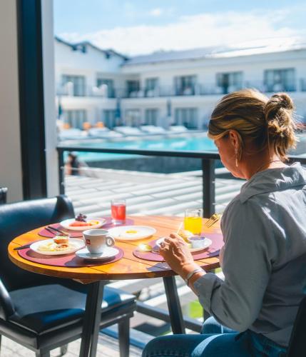 Mad på hotellet eller i nærheden
