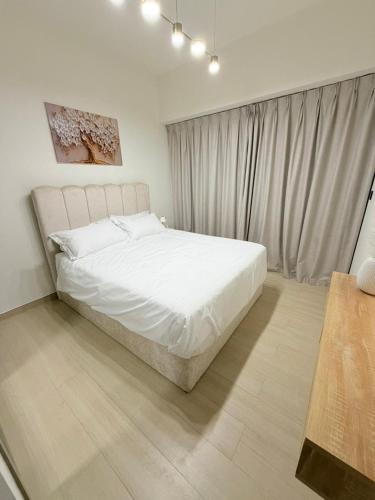Luxury Binghatti Crest 1BR Apartment with Pool & Balconies