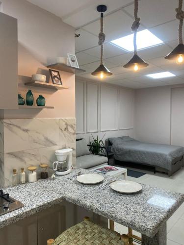 Nhà bếp/bếp nhỏ tại Central studio