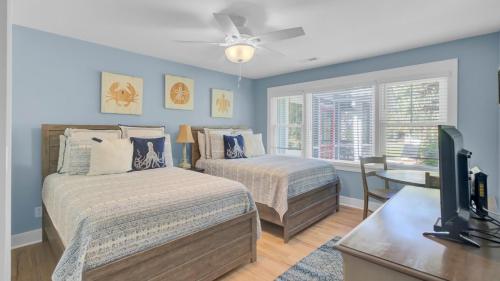 Ένα ή περισσότερα κρεβάτια σε δωμάτιο στο 29 24th Avenue by AvantStay Easy Beach Access