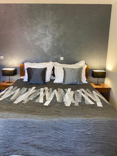 Apartments and rooms by the sea Mali Losinj (Losinj) - 10420