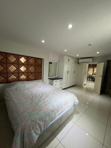 Giường trong phòng chung tại Lautoka accommodation