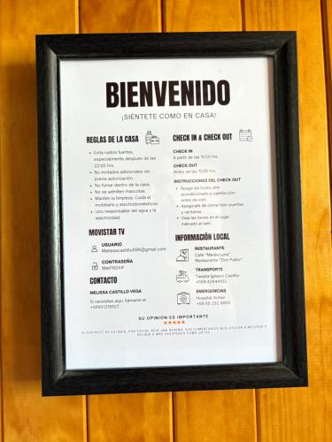 Un certificado, premio, letrero u otro documento en Ruperta Home