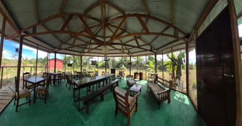 En restaurant eller et andet spisested på La Casa de Lucho