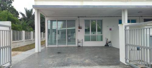 Exteriér nebo vchod ubytování Homestay Muallim KLIA Dengkil Putrajaya M U S L I M