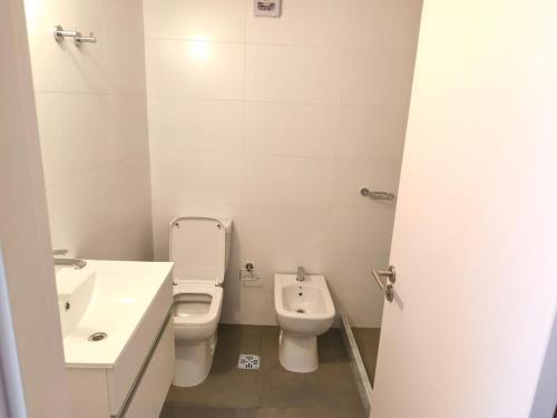 Phòng tắm tại Moderno apartamento a metros de 18 de Julio