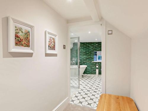 Et badeværelse på 2 Bed in Alnwick oc-93093