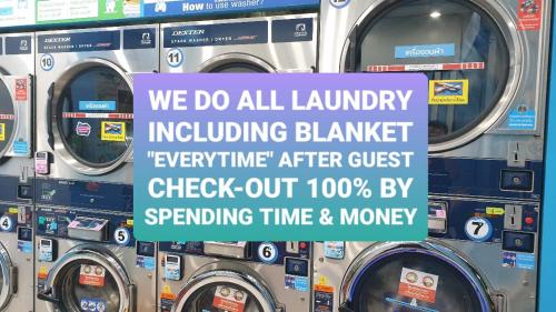 Afbeelding uit fotogalerij van Base Central Pattaya Quiet King-Bed with Infinity Pool & Free Netflix! in Pattaya