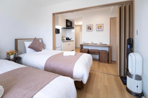 JY Suites Namba Apartment Hotel