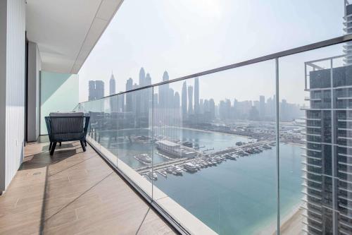 Frank Porter - Palace Beach Residence
