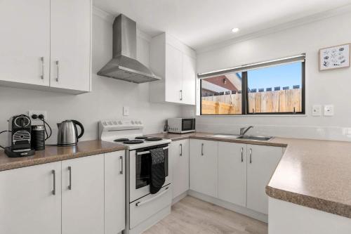 Η κουζίνα ή μικρή κουζίνα στο Sea-cret Hideaway