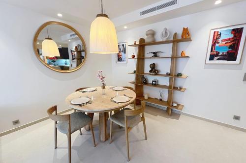 Gray d'Albion 2BDR Flat 5 min from Palais, on Croisette - Olam Properties