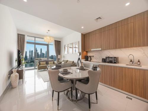 Livin' Holidays - 1 BR - Stunning Private beach